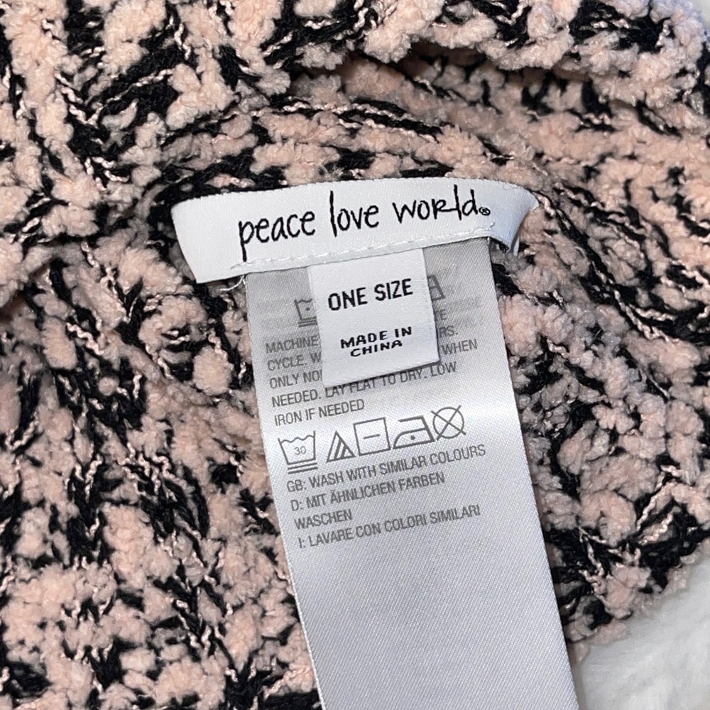 PEACE LOVE WORLD Confetti Yarn Bennie Hat In Rose Petal - Picture 11 of 13